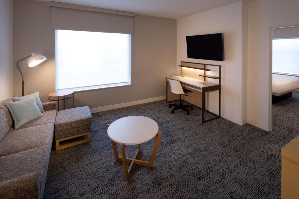 One-Bedroom King Suite - City View interior